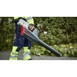 Bladblazer 82 V ACCU Axial 82B900 CRAMER 650 M³/u -Practical Gardening Tool Winkel bladblazer 82 v accu axial cramer 650 mu 1601994072 3 600